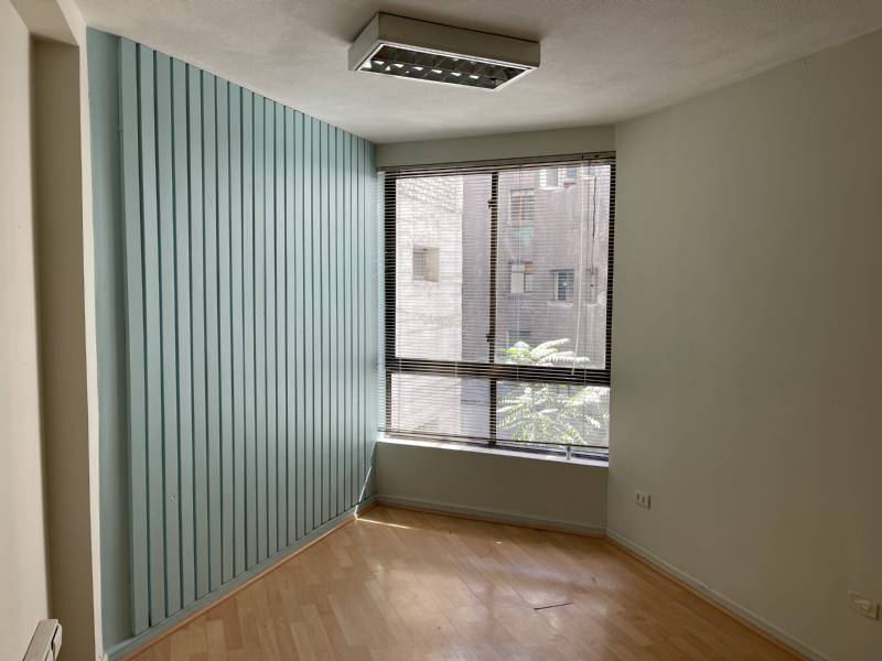 OFICINA EN ARRIENDO, SANTIAGO CENTRO