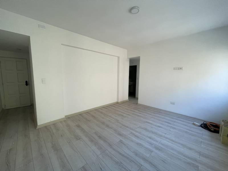 DEPTO EN ARRIENDO 2 DORMITORIOS GGCC INCLUIDOS...        