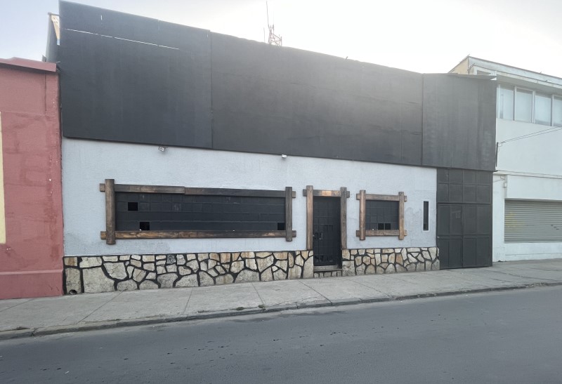 SE ARRIENDA LOCAL COMERCIAL...                                              